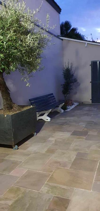 Maison Avec Garage 24 Heures Du Mans Voitures Et Toute Manifestation 勒芒 外观 照片