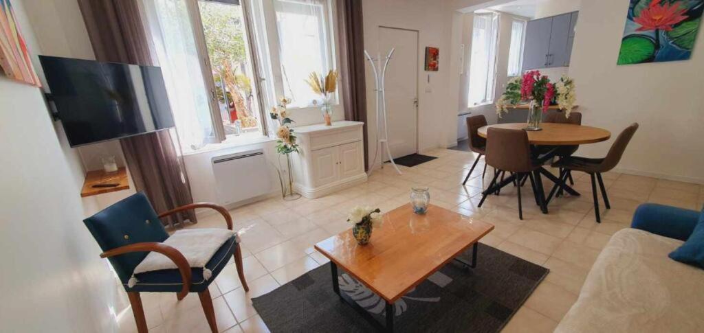 Maison Avec Garage 24 Heures Du Mans Voitures Et Toute Manifestation 勒芒 外观 照片